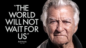 Heckler honours Bob Hawke in Vivid tribute
