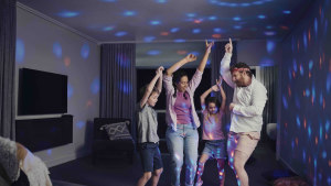 Oaks Hotels, Resorts & Suites presents ‘Happy folks choose Oaks’ via MASH