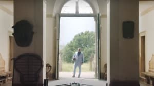 Jude Law returns for another gentleman's wager with Johnnie Walker