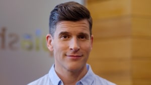 Osher Günsberg unveiled as Connect Hearing ambassador in work from We Are Otter