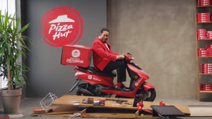 Pizza Hut to challenge Dominos in delivery in the UK