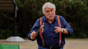 Iain ‘Huey’ Hewitson joins Uber Eats mission to push democracy sausage