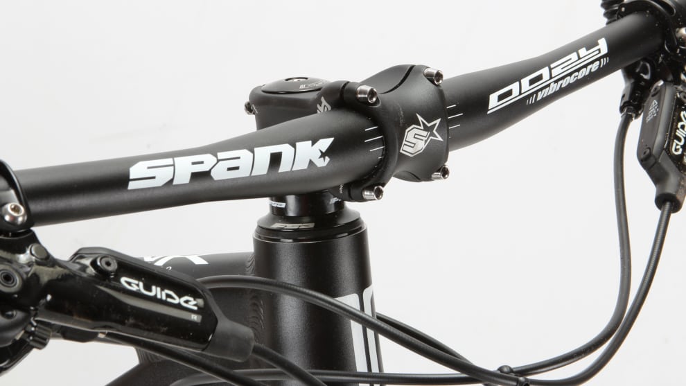 While the ENR is relatively affordable for such a unique machine, the component spec is pretty solid with Spank parts featuring throughout.