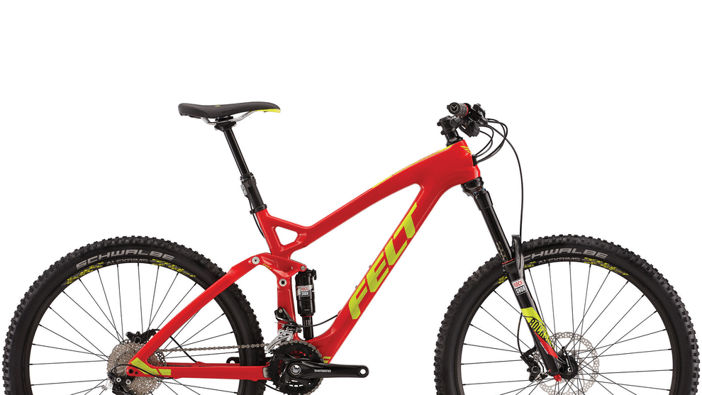 The mid-range ($5,430) Decree 3 runs a Shimano XT 2X10 drivetrain combined with more affordable cranks and brakes.