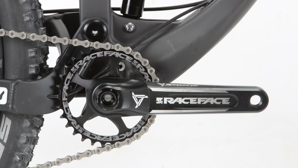 It&rsquo;s 1X only with the Django and the XT build comes with a nice looking Race Face Cinch crankset.