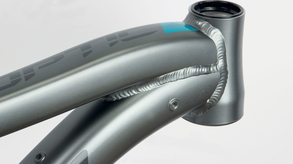 Tidy welds and some nice tube shapes ensure that the more affordable Optic models maintain a high-end appearance.