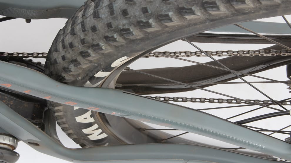 We also tried the Tallboy with 27.5 plus sized wheels and there's tons of clearance with a 2.8 inch tyre fitted.