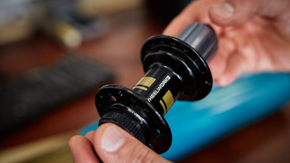 While they can build with Chris King, Hope or DT Swiss hubs, they've also developed their own 'Dial' hubs which feature 72-point engagement and a lifetime warranty.
www.josephkelly.com