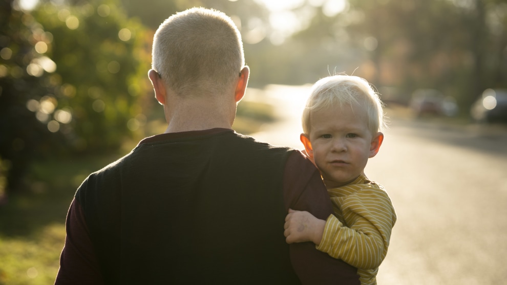 Lots of dynamic range in this afternoon shot. Sony A7III, 85mm 1.4GM lens. 1/640s @ f/2.8, ISO 100.