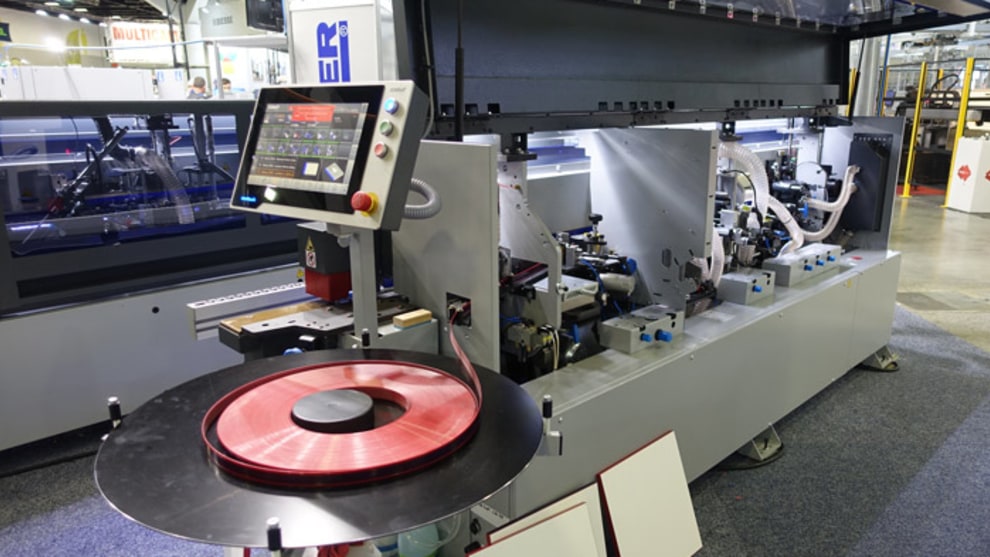 Felder Australia displayed its high end saws, bandsaws, thicknessers and more as well as its newest Format 4 Tempora hi-tech edgebanding solution.