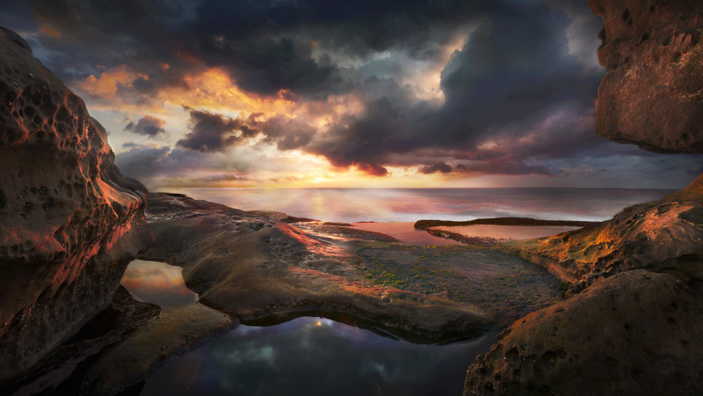 Highly Commended: Glen Parker &lsquo;North Curl Curl View&rsquo;, St Ives NSW