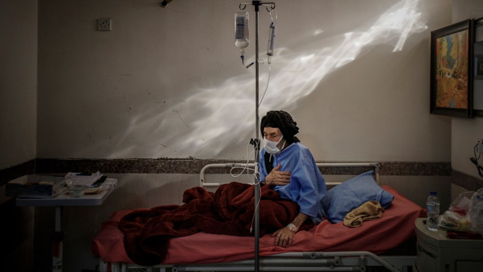&copy; Amin Nazari (Islamic Republic of Iran). Grand Prize winner, Nikon Photo Contest 2020-2021. Radiance. Due to the corona virus, the senior citizen was admitted to Razi Hospital in Ahvaz, Iran, for treatment to deal with the virus. The coronavirus spread to humans in December 2019, and entered Iran shortly afterwards. In the peak days of the virus in Iran, about 350 people died every day.The virus has caused serious problems for all social interactions, jobs, universities and schools, etc.
