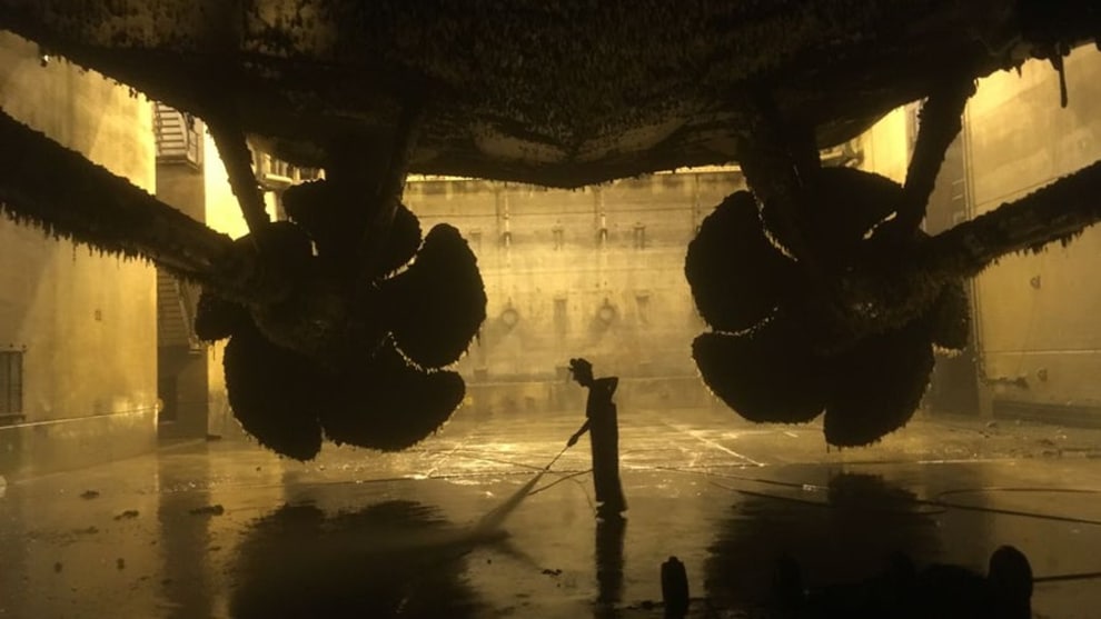 A finalist in the Mobile category &ndash; cleaning the hull of a ship in a dockyard (Credit: Wiebe Dekker)