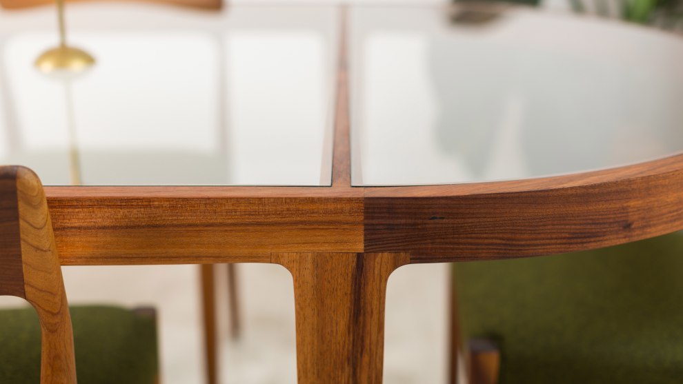 Stephen Roy (Bell Dining Table)