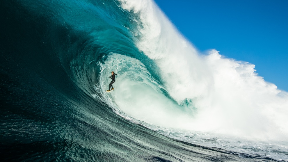 &copy; Stu Gibson. Winner &ndash; 2021 Surf Photo of the Year Award.