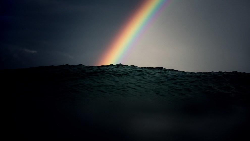Dispersion . Canon EOS 5D MKIII, 70-200mm IS II f2.8 lens @ 95mm, 1/2500s @ f/3.5, ISO 100, Aquatech Housing.