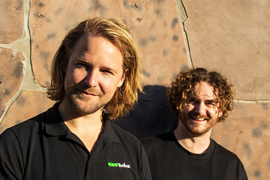 L to R: Adam Jones and Ringo Thomas.