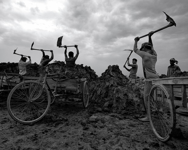 &copy; Adrian Whear. Featured portfolio, 'Unchanged' &ndash; Australasia&rsquo;s Top Emerging Photographers 2021.