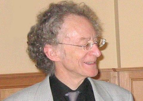 Committee chair, Robin Batterham.