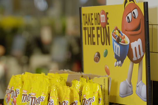 The new product displays are being trialled in 51 Coles stores around the country, with the ambition to roll out to all Coles stores from 2024. Image: Mars Wrigley