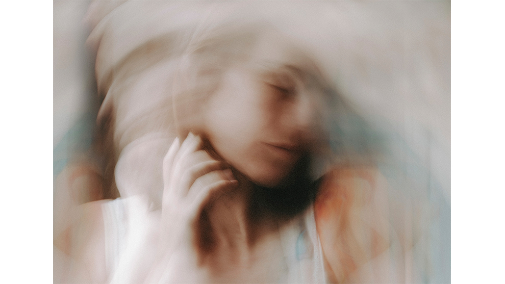 Bec Lowe, Unconfined, Winner: Creative.