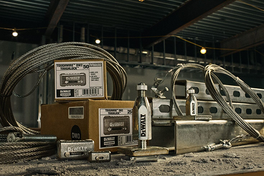 The system can be installed by hand while wearing gloves.