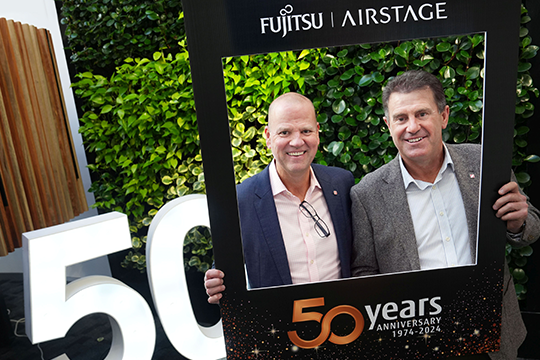L-R: Philip Perham and cricket legend, Mark Taylor.
