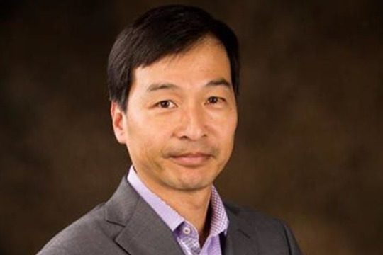 Chief product officer at Phononic, Larry Yang.