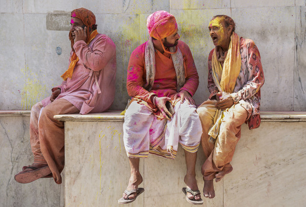 &copy; Mariana Zilbershteyn. Featured portfolio, 'Holi. Nandgaon, India' &ndash; Australasia&rsquo;s Top Emerging Photographers 2021.