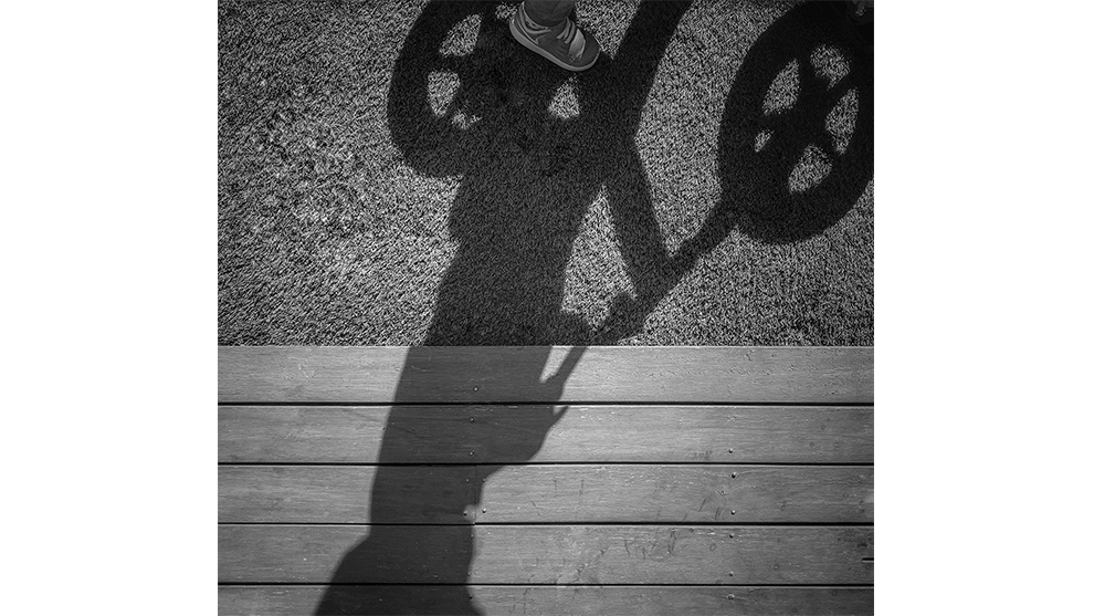 Cameron Meacham, Shadows At Play, Winner: Mobile.