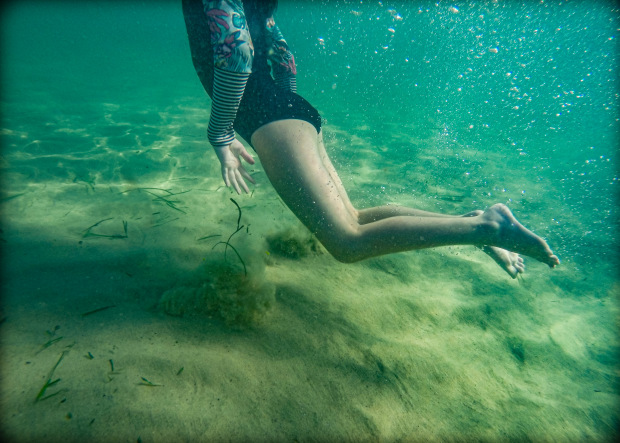 &copy; Louise Faulkner. Featured portfolio, 'Suspended I' &ndash; Australasia&rsquo;s Top Emerging Photographers 2021.