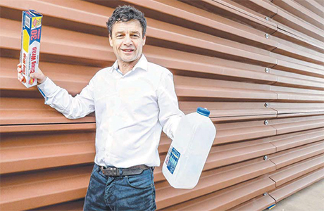 Each panel of Pact's noisewall will be produced from 75 per cent recycled materials, including soft plastics and post-consumer HDPE.