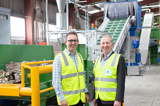 L-R: Andrew Pooch, MD of Tetra Pak Australia and NZ and Paul Charteris, CEO co-founder of saveBOARD at the new recycling facility in Warragamba, NSW.