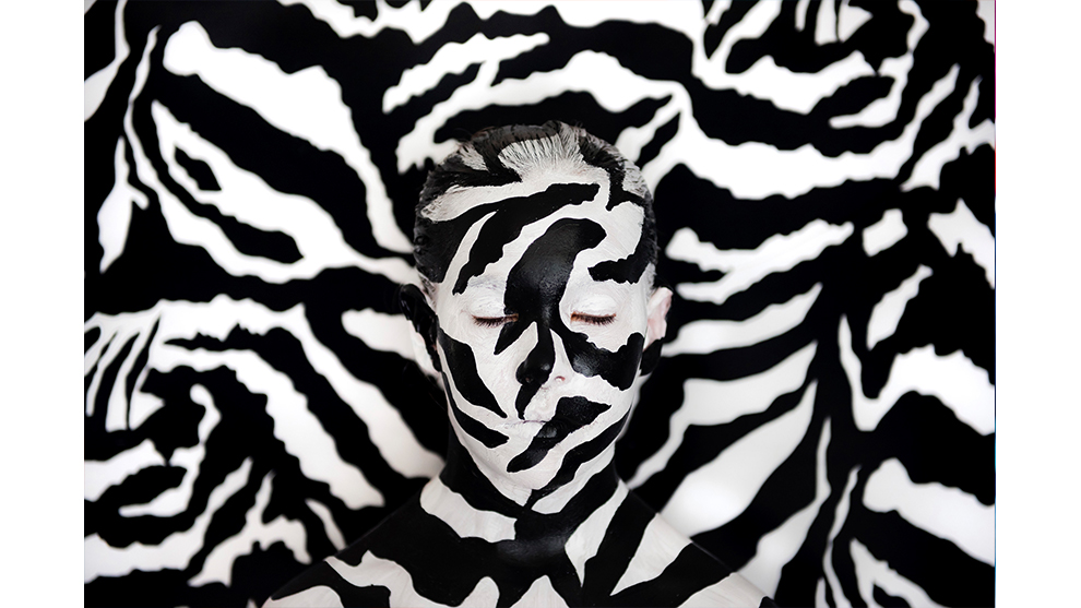 Julie Thomas, Camouflage, Winner: 2020 Photographer of the Year.