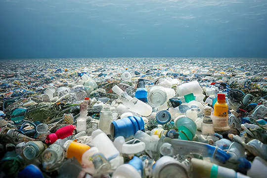 Tomra supports the UN Treaty on Plastic Pollution with ten recommendations to improve plastic circularity.