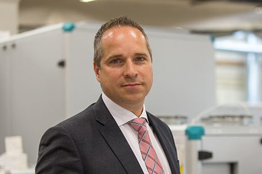 Roland Kasper