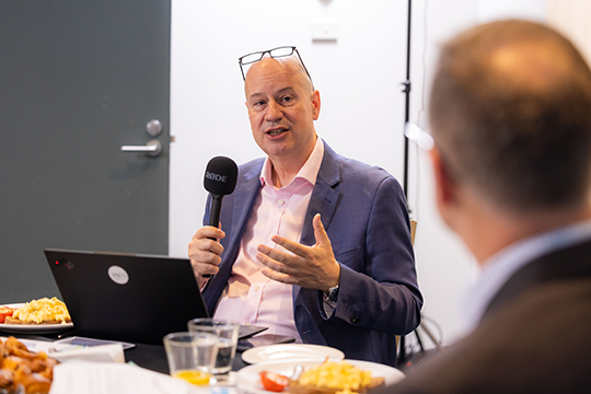 EPEE director general, Russell Patten, at a CCN roundtable.
