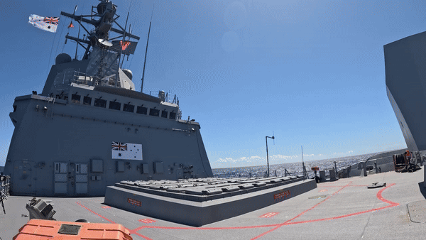 HMAS Sydney fires an SM-6 missile inside the US Pacific Missile Range. Credit: Defence