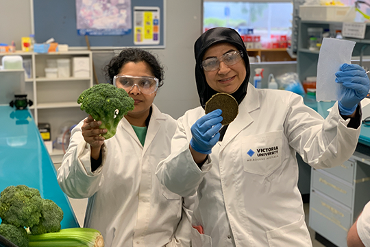 VU researchers are looking into agricultural waste from vegetables being used to create affordable and easily compostable packaging.