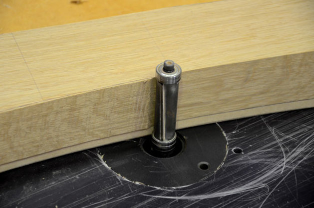 4.Pattern following router bit