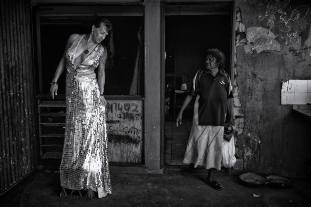 &copy; Ingetje Tadros. Gypsie's Dress.