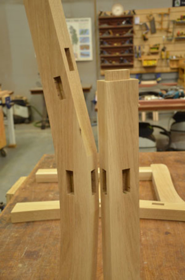10.Mortised front and back legs