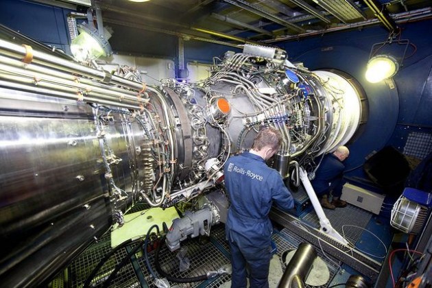 A Rolls Royce Engineer during a test of an MT30 gas turbine. The MT30 (based on the RR Trent 800 aero engine) will be fitted to the Type 26 frigates. Credit: Rolls Royce PLC