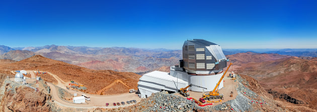 Construction progress of the LSST observatory building at Cerro Pach&oacute;n as of 2022. Image: Rubin Observatory/NOIRLab/NSF/AURA/T. Matsopoulos