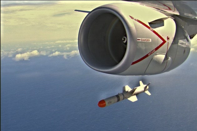 An ATM-84J Harpoon is released from a P-8A Poseidon aircraft during RIMPAC 2018. Defence