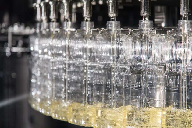 The Modulfill NWJ is ideal for filling liquid food since it is specially designed and built for precisely this category.