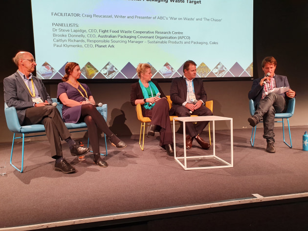 (L-R) Paul Klymenko, Caitlyn Richards, Brooke Donnelly, Dr Steve Lapidge, and Craig Reucassel discuss opportunities in sustainable packaging.