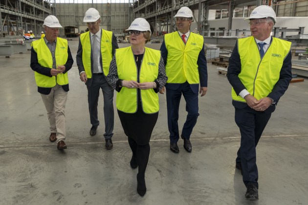 Minister for Defence Linda Reynolds on a tour of Civmec. (Defence)