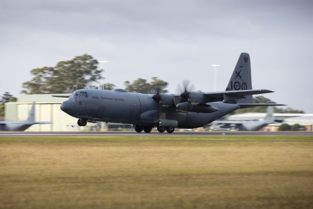 A No. 37 Squadron C-130J Hercules lifts off from the RAAF Base Richmond runway during Excercise Teak Action 21. (Defence)