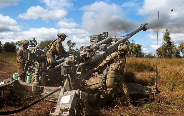 Australian Army soldiers from the 4th Regiment, Royal Australian Artillery fire the M777 155mm Howitzer during Exercise Chau Pha at Townsville Field Training Area, North Queensland. (Defence)